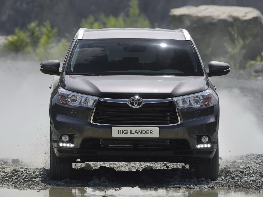  Toyota Highlander 2014 года  (CIS) (фото 11 из 30)